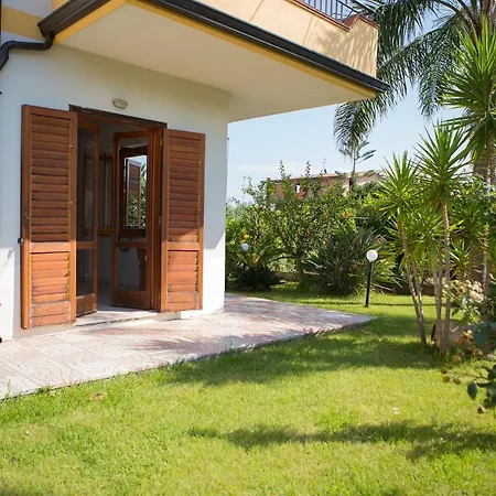 Appartamento Giusi Con Giardino O Veranda *