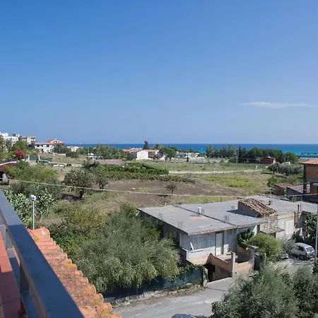 Giusi Con Giardino O Veranda *