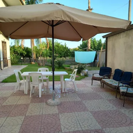 Giusi Con Giardino O Veranda Appartamento